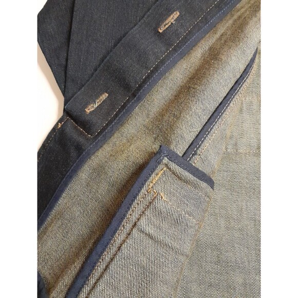 Chico’s Platinum Sz L Blue Dark Wash Denim Jacket - Pockets Covered Buttons NWOT - Picture 10 of 16